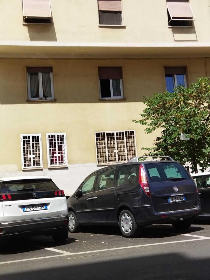 Affittacamere , Rooms Near Trastevere Station Roma Exterior foto